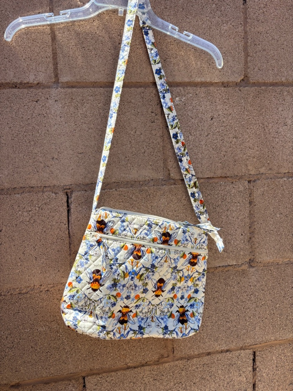 Vera Bradley bee garden crossbody bag NWOT